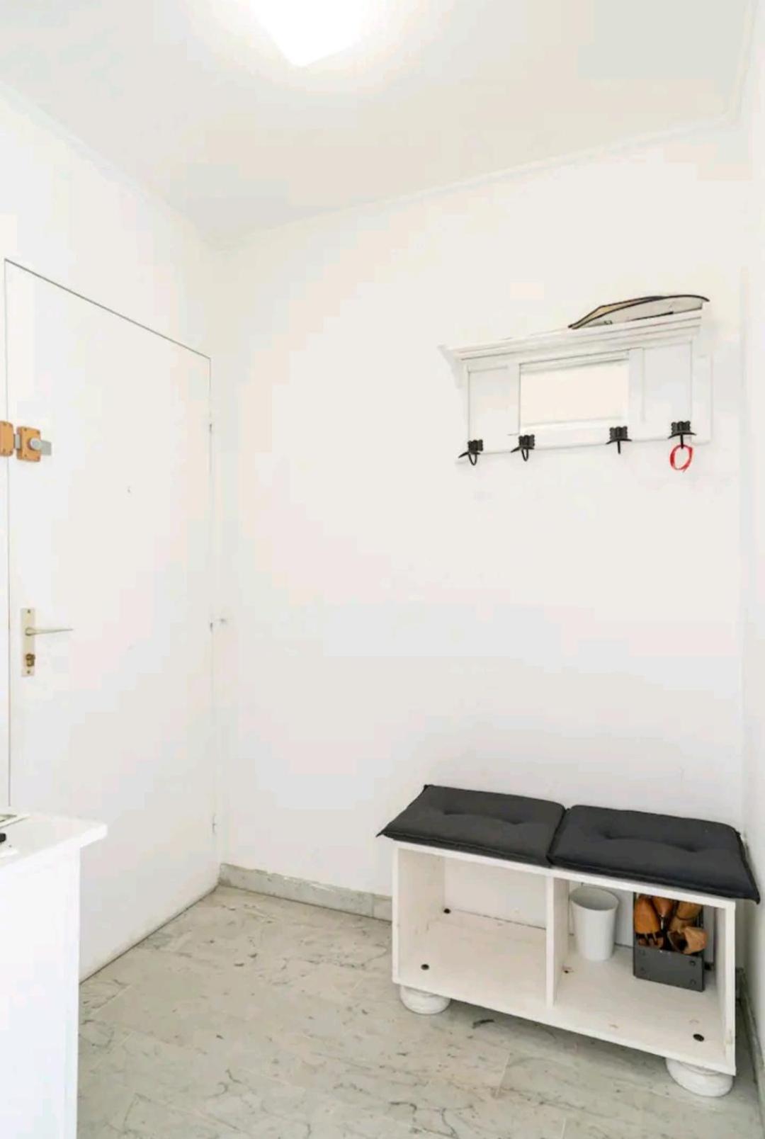 Design Loft Studio Climatise Parking Et Piscine Vallauris Exteriér fotografie